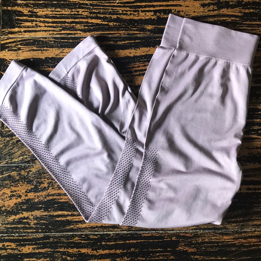 SERIES 8 Woman’s Leggings